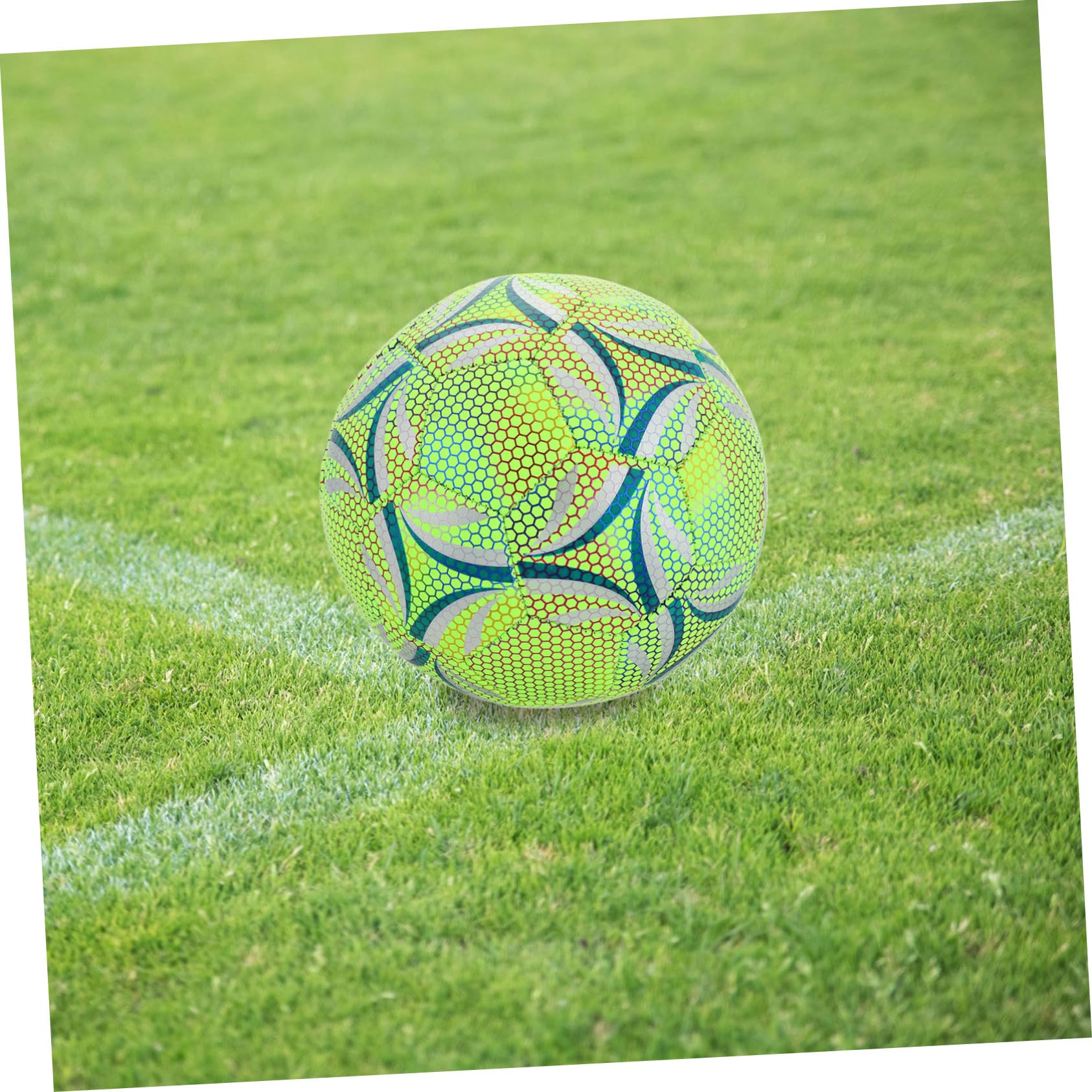 TOYANDONA Pallone da Calcio Luminoso per Allenamento Notturno Resistente e Adatto Tutte Le età Design Che Si Accende al Buio e Materiale Durevole per Sicurezza e Performance
