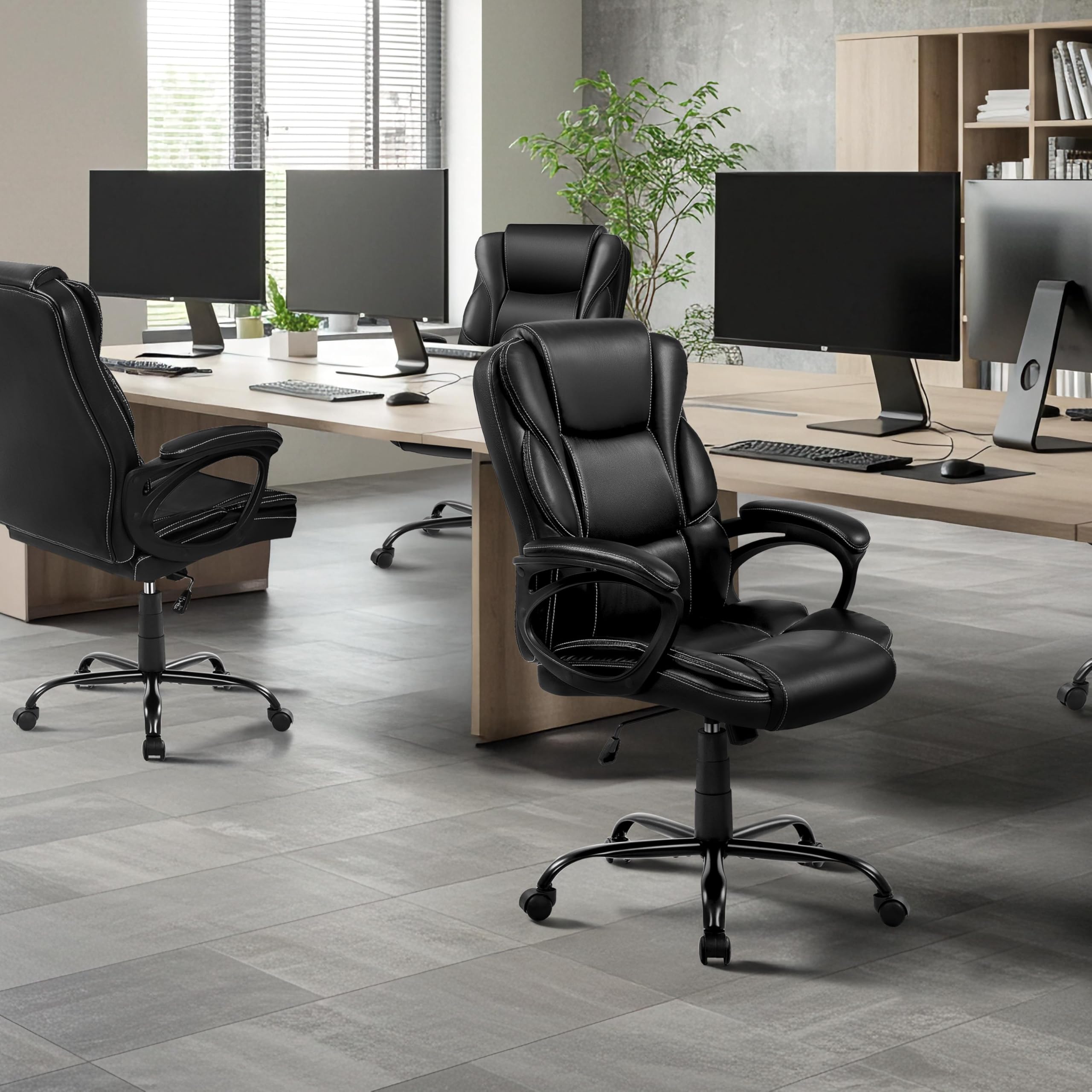 Yaheetech Bürostuhl Schreibtischstuhl, Chefsessel aus Kunstleder, Drehstuhl mit Rollen, Computerstuhl mit Hoher Rückenlehne, Wippfunktion, Belastbar bis 136 kg, Schwarz