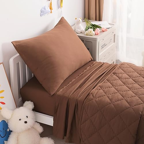 Vista 57 de NTBAY Juego de ropa de cama para niños pequeños, juego de ropa de cama suave y transpirable de 4 piezas para niños y niñas, incluye edredón