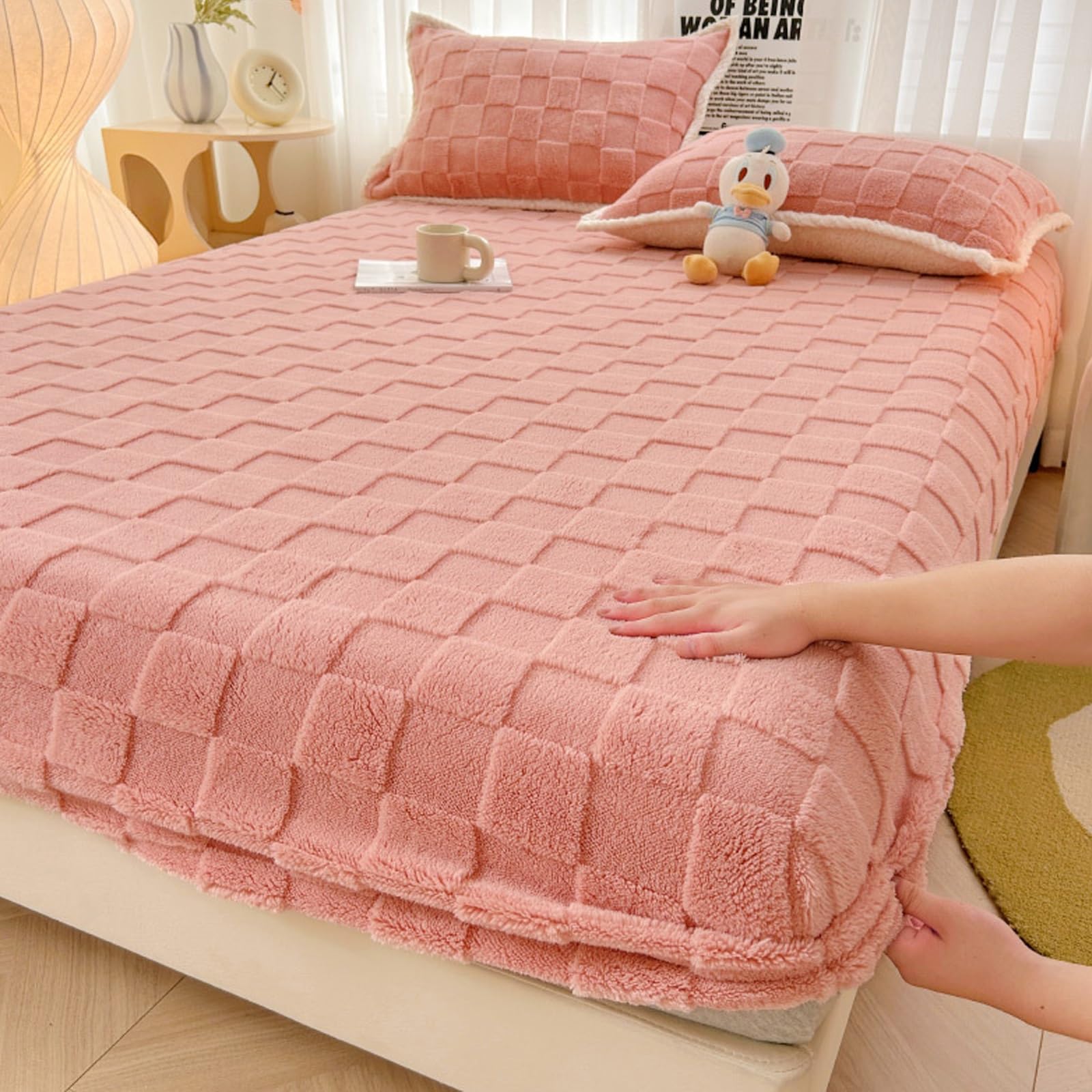 Luxury Mattress Covers Plush Bed Sheet Mattress Protector Fitted Sheet，lannel Ultra Soft Solid Color Fitted Bed Sheets Breathable Sheets, Pillowcases Elastic Fitted Mattress Topper(Pink plaid,150*200c
