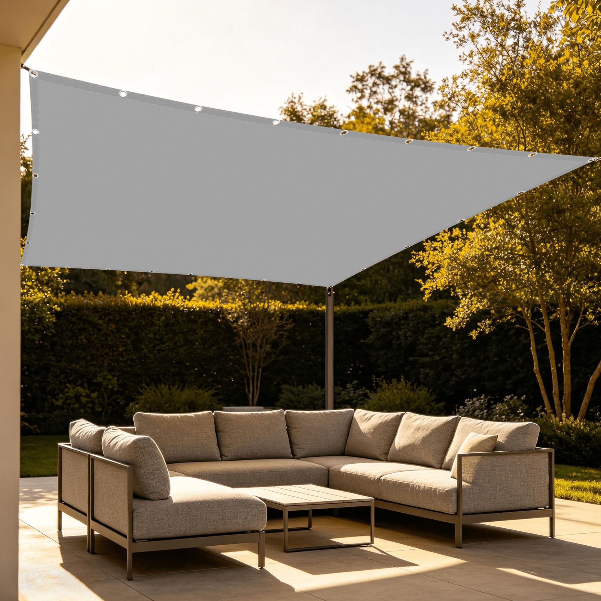 Voile d'ombrage carré 4x4m UV résistant pour une fraîcheur durable