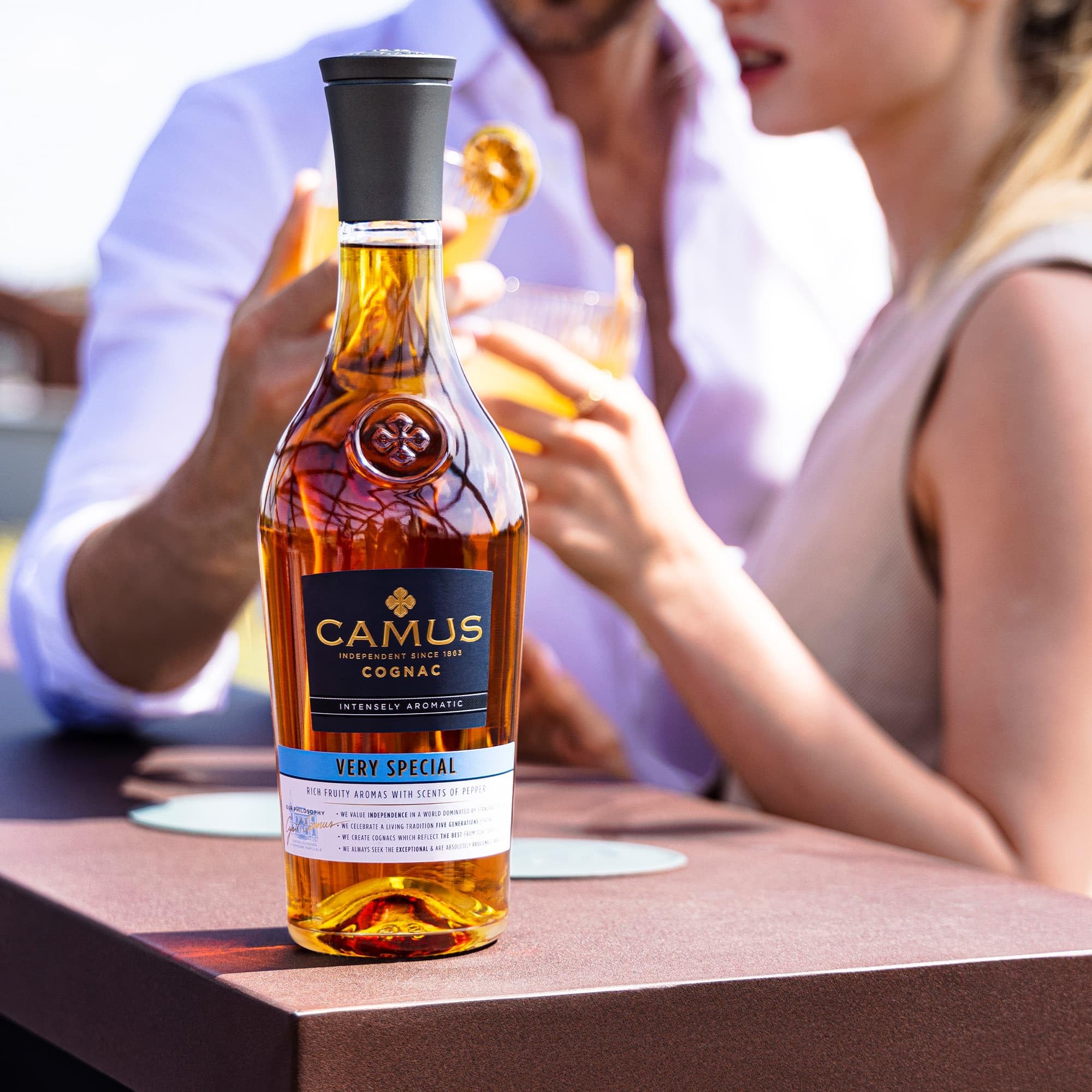 CAMUS Cognac Cuvée Spéciale Camus VERY SPECIAL Intensément Aromatique Cognac 40% 70cl : Amazon