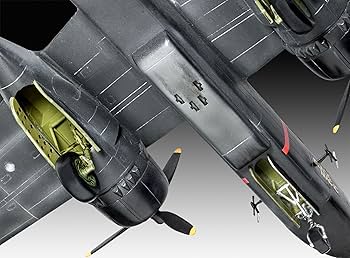 ほぼ未開封Revell 航空機 戦闘機 プラモデル 23点セット レベル1/72 ほぼ未開封Revell 航空機 戦闘機 プラモデル 23点セット レベル1