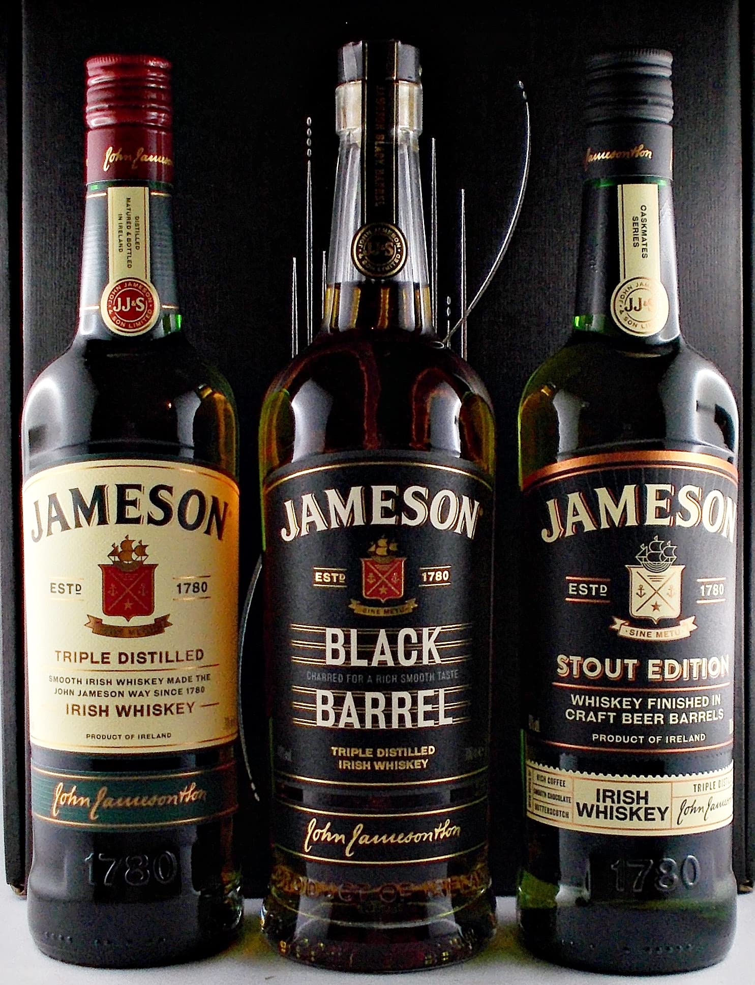 H-BO Jameson Whiskey Geschenkset mit 3 Flaschen Original, Black Barrel & Caskmates je 0,7l - Edles Irish Blended Whiskey Tasting Set in Geschenkbox für Männer & Genießer
