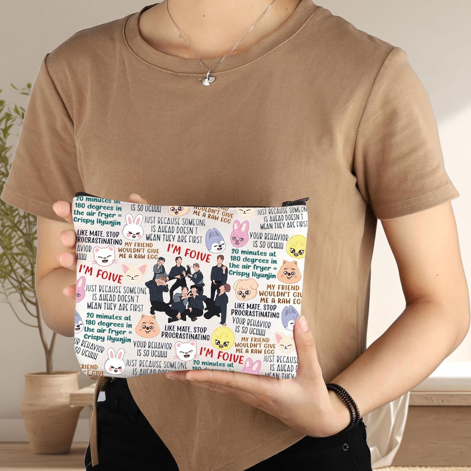 G2TUP Korean Stay Makeup Bag Korean Stay Gifts Stay Merchandise Korean Stay Zipper Bag (I'm foive) - Image 5