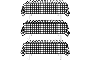 Party-Approved Plastic Tablecloths: Elevate Your Outdoor Gatherings
