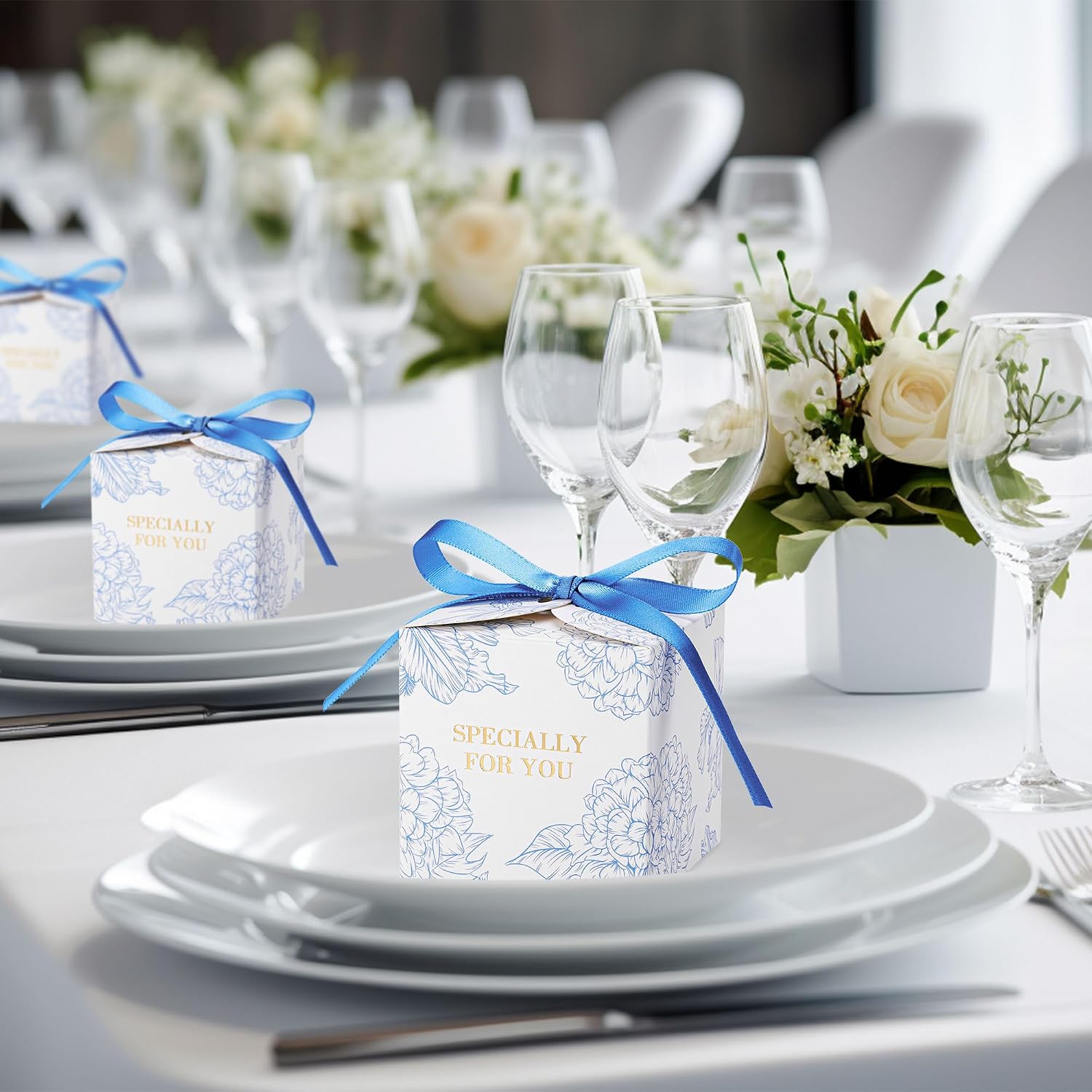 Yoption 50pcs Hydrangea Party Favor Boxes, 2.75 x 2.75 x 2.75 Inch Blue Candy Boxes with Ribbons for Wedding Bridal Baby Shower Birthday Party Decorations