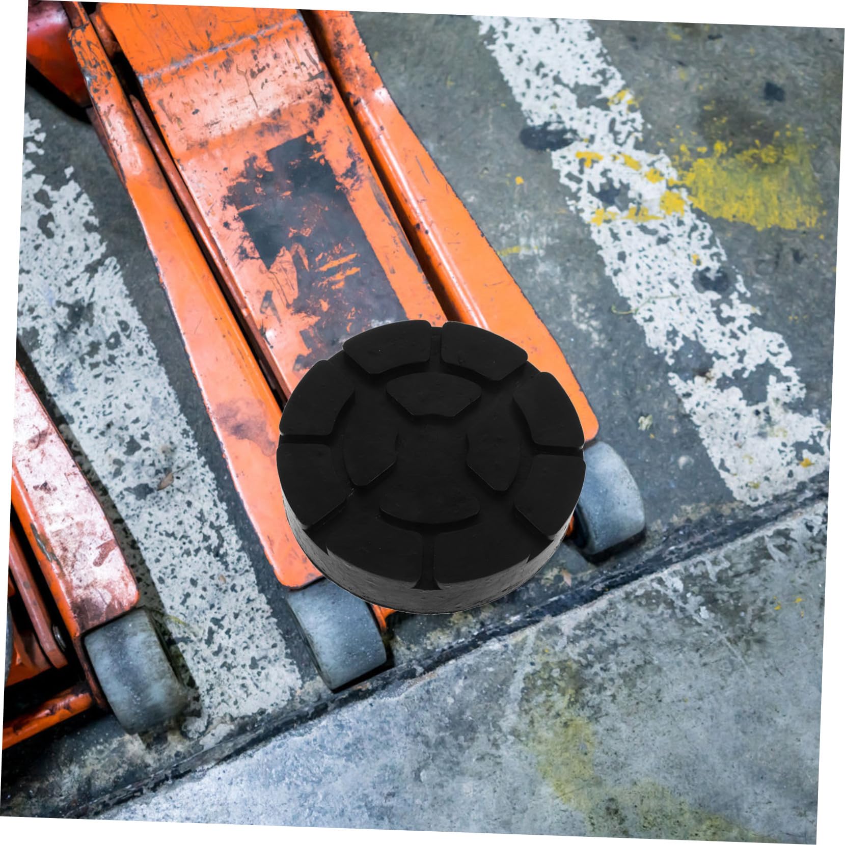 Generisch 4 Stück Gummiauflage Anheben Wagenheberständer Geschlitztes Klinkenpad Klemmschweißbuchsenadapter Jacking-Puck Buchse Liefern Hebebühne Für Bodenheber Klinkenpad-Adapter Black