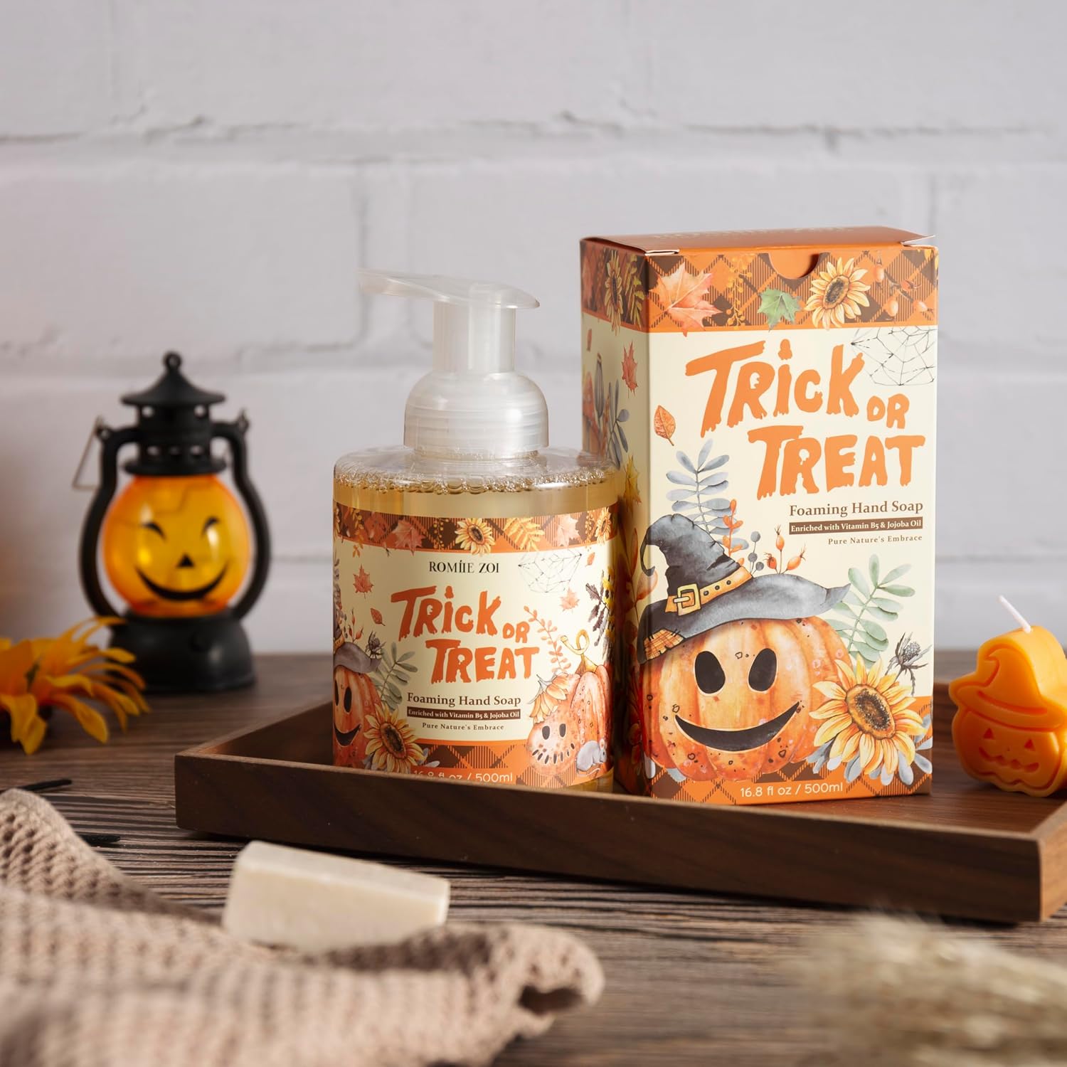 ROMIIE ZOI Foaming Hand Soap - Trick or Treat Halloween Edition image 4
