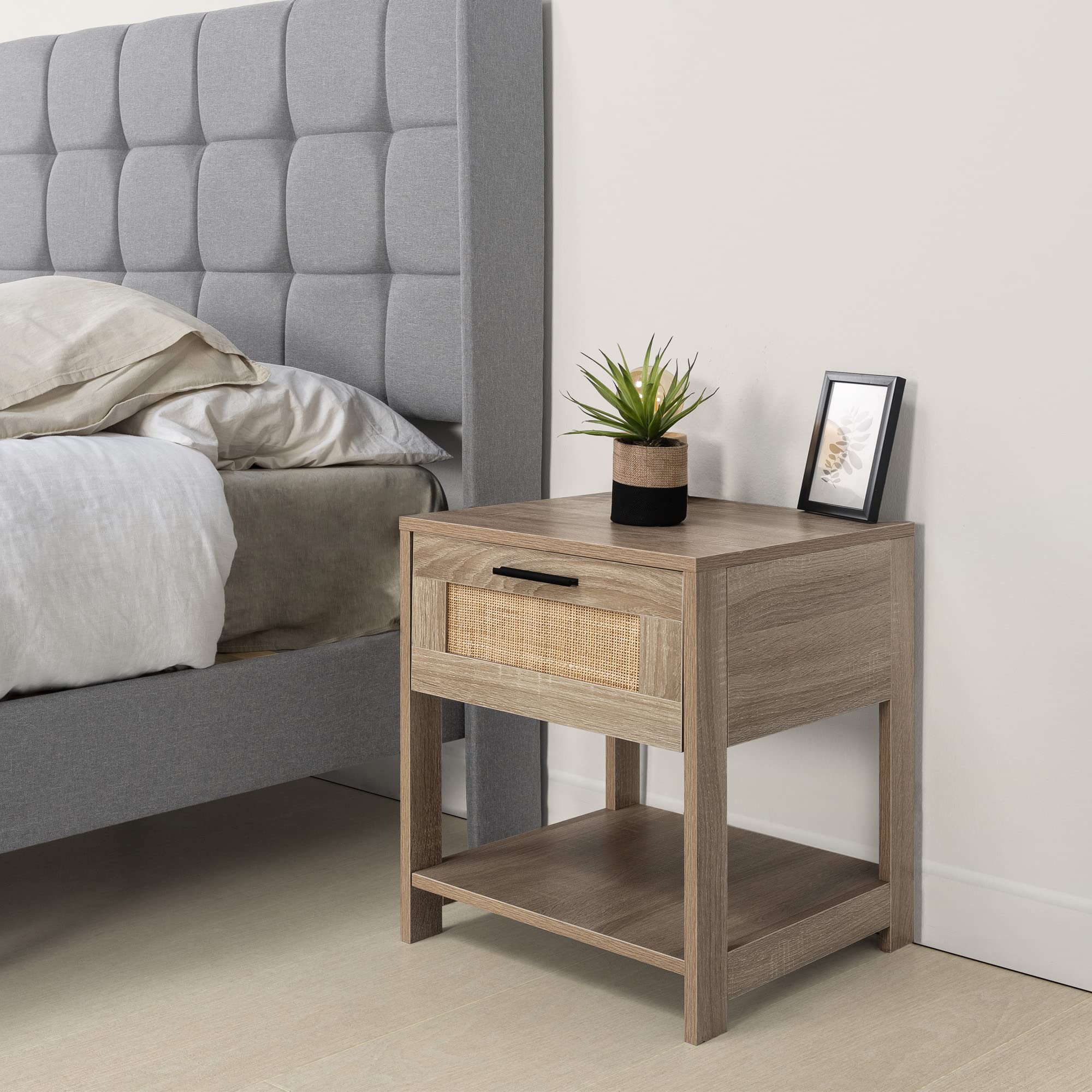 HOMN LIVING Mesita de Noche Dalia 1 Cajón y 1 Estante Color Roble, guías metálicas, 40 cm (Ancho) 40 cm (Profundo) 48 cm (Altura)