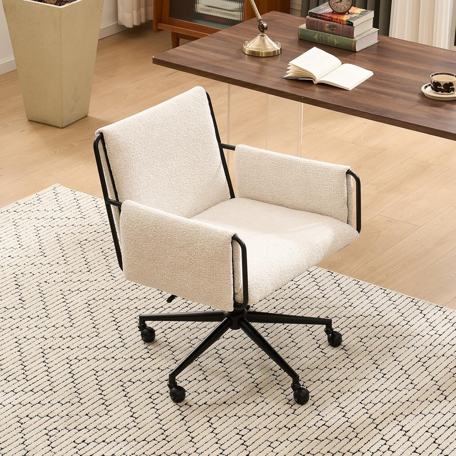 Chaise de bureau bouclé assise large 53 cm pour mal de dos
