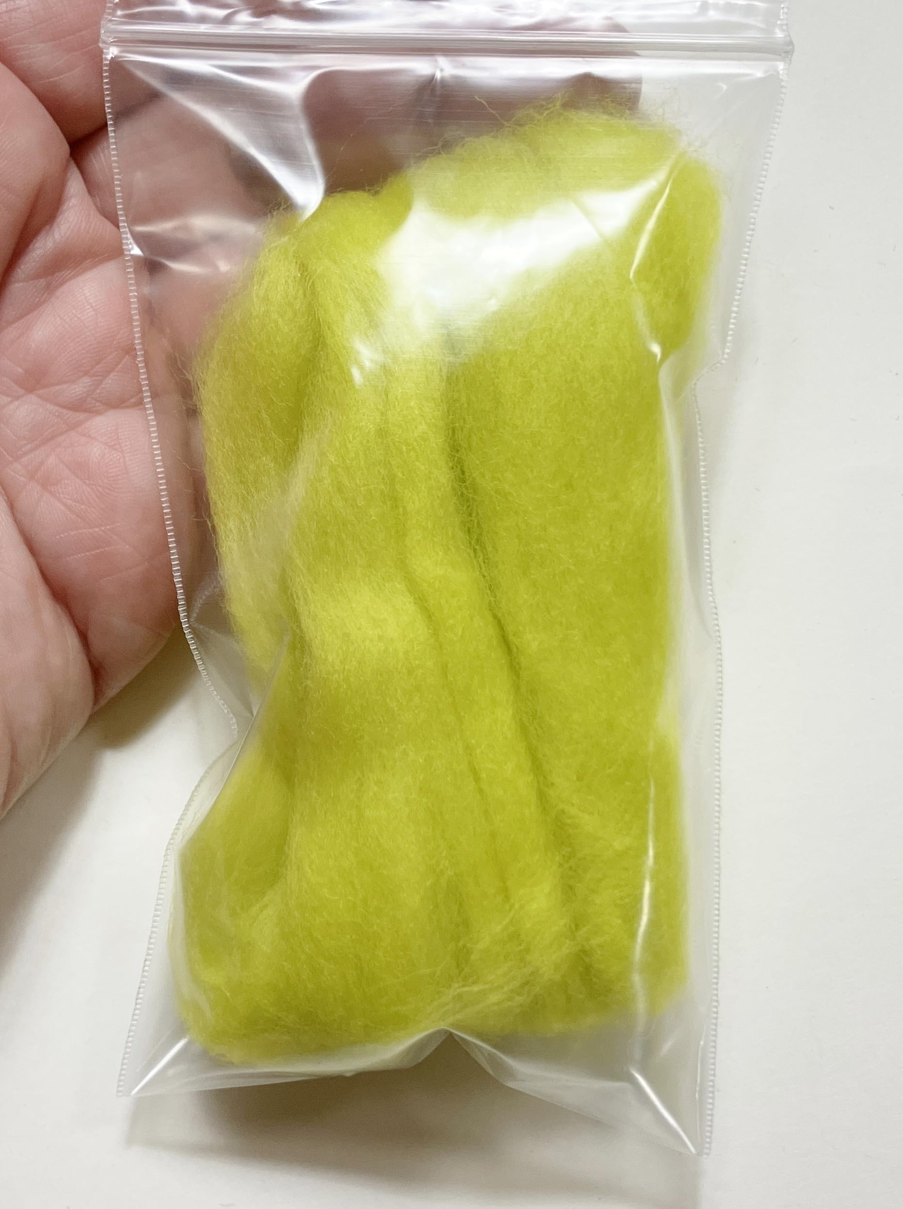 LM010-005 MOREZMORE Wool Roving for Needle Felting 5g NEON Green Yellow Merino 100% Wool Fine Grade