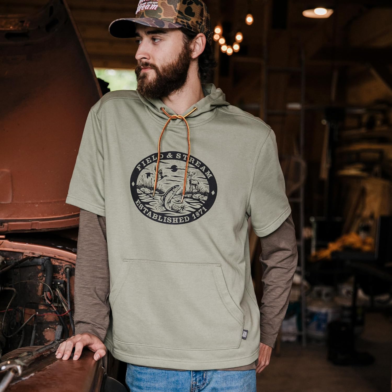 Field & Stream Skiff-Live Short Sleeve French Terry Graphic Hoodie