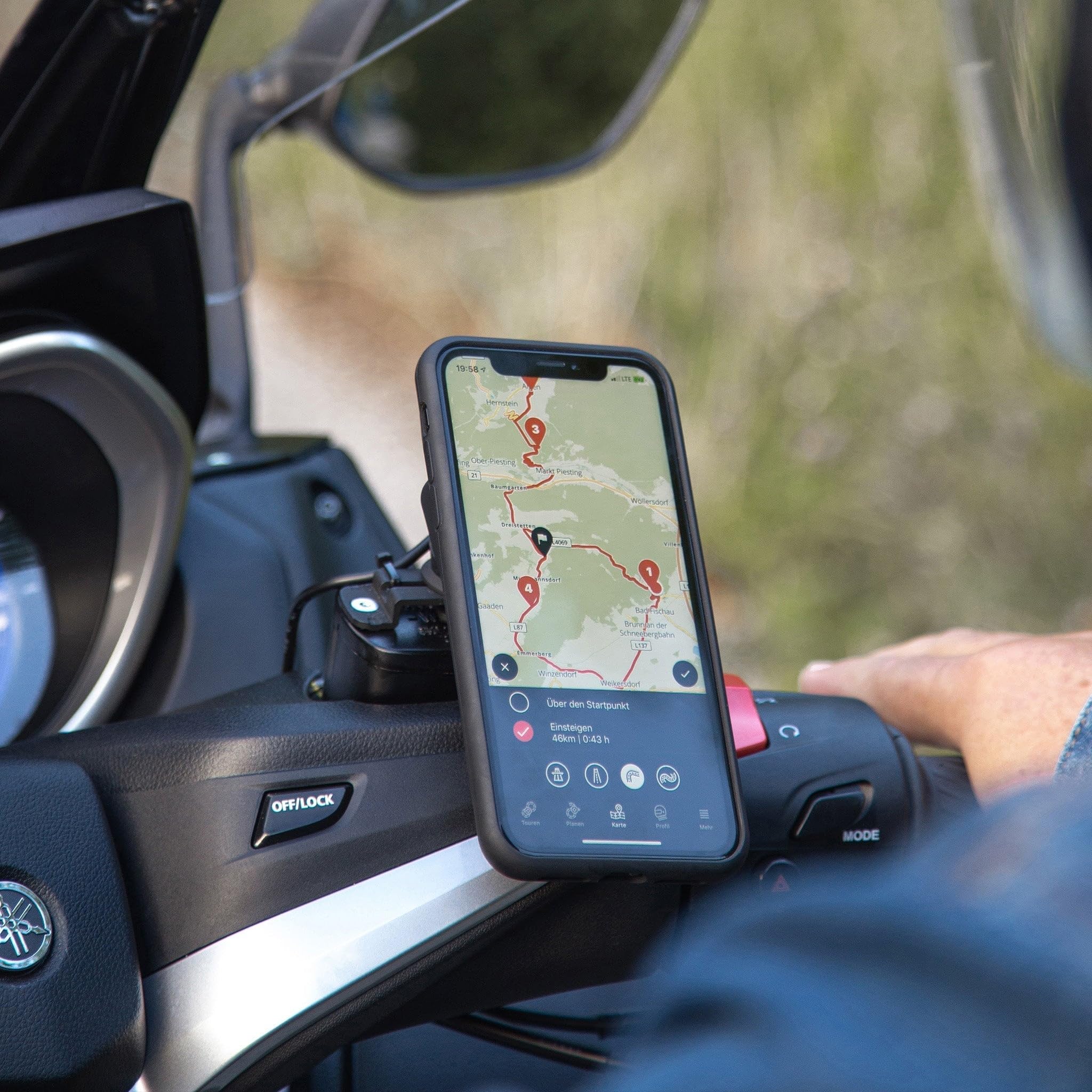SP CONNECT Brake Mount | SPC+ | Supporto Smartphone per Serbatoio Liquido Freni