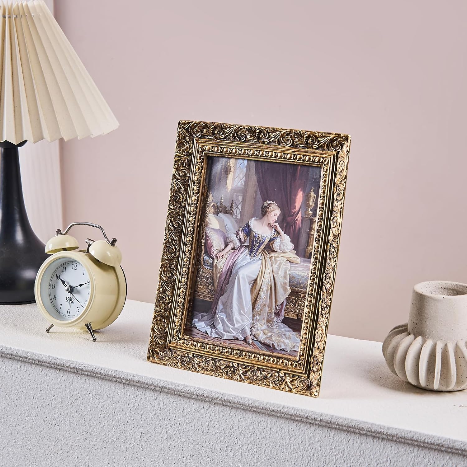 Ornate Gold 5x7 Picture Frame for Best Gift, Sculptured Design Vintage Resin Photo Frame, Retro Hand-Crafted Hanging Frames with Easel, Hook & Mat for Table Top & Wall Gallery