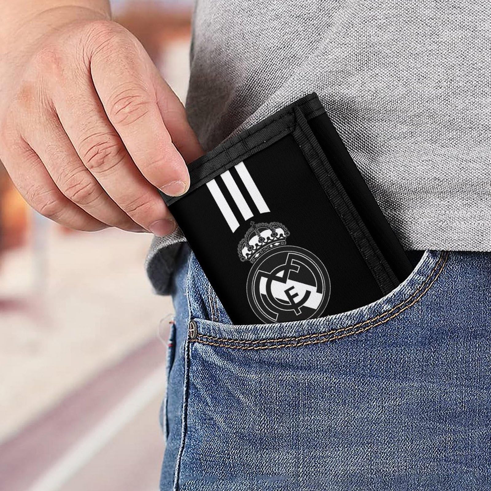 レアル・マドリード　レザーウォレット Amazon | [RFSHOP] レアルマドリードfc 長財布 携帯に便利