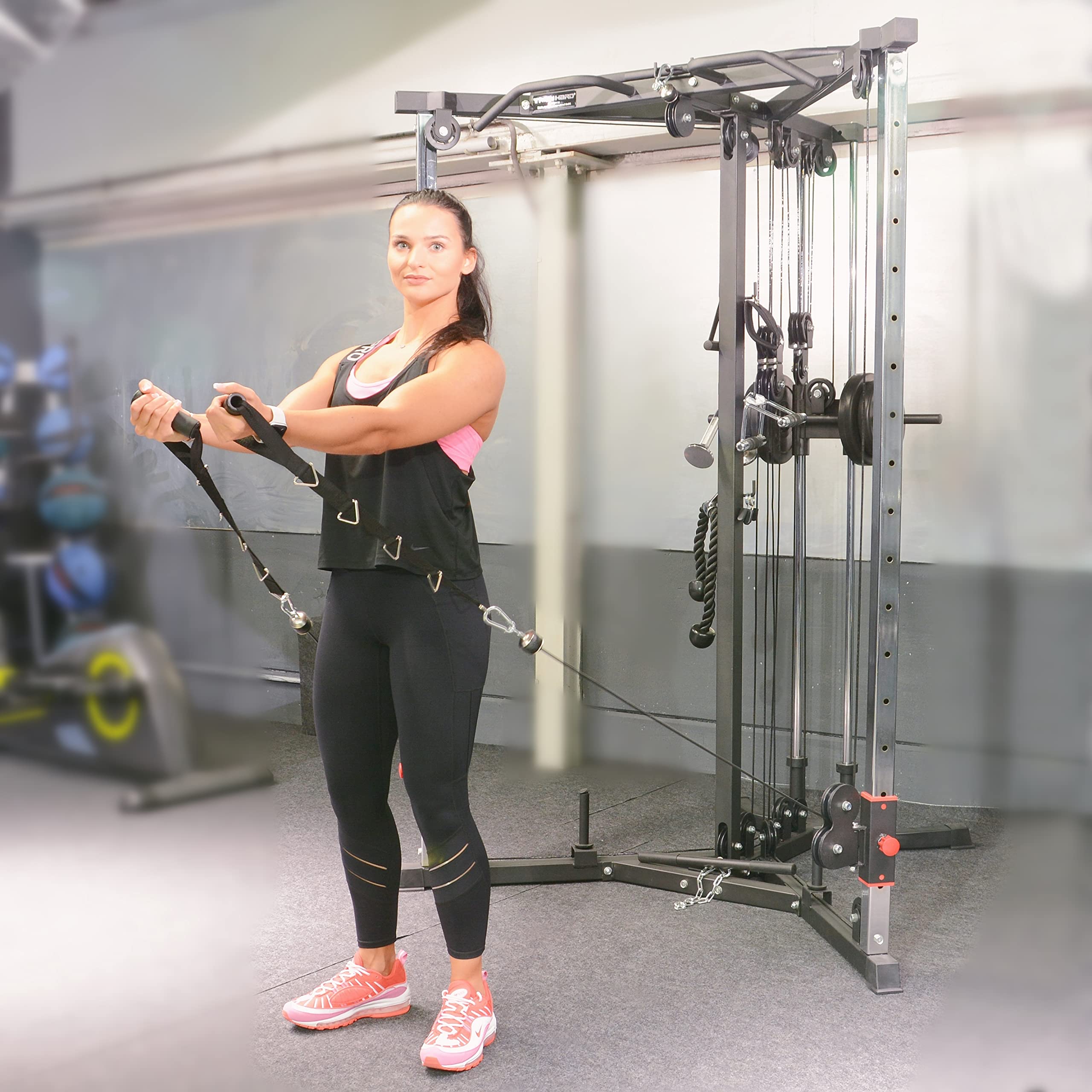 Train Hard® Kabelzug Trainer Latzugstation Kraftstation Cross Over mit Klimmzugstange, Bizeps- / Trizeps-Stange, geprüfte und zertifizierte Profi Qualität