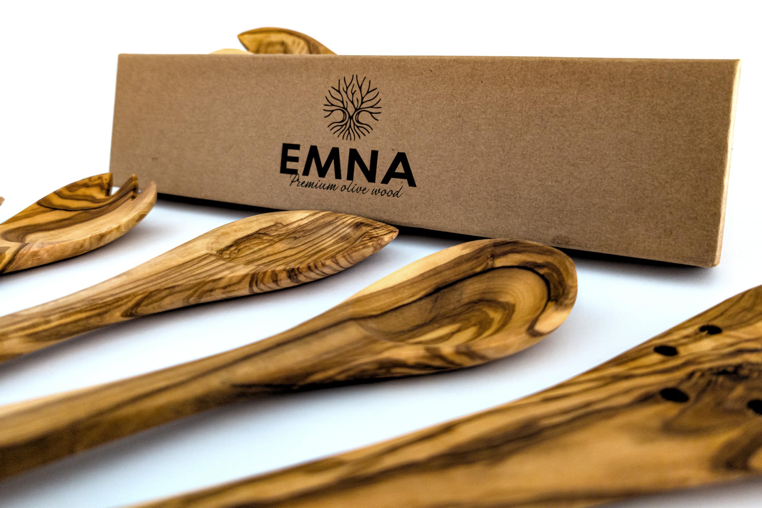 EMNA - 5-teiliges Oliven-Holz Küchenutensilien-Set | ca. 30 cm | Exklusive Geschenk-Box | Design Koch-Löffel mit spitzer Ecke | Salatbesteck | Flacher und Geschlitzter Pfannenwender | Weihnachten