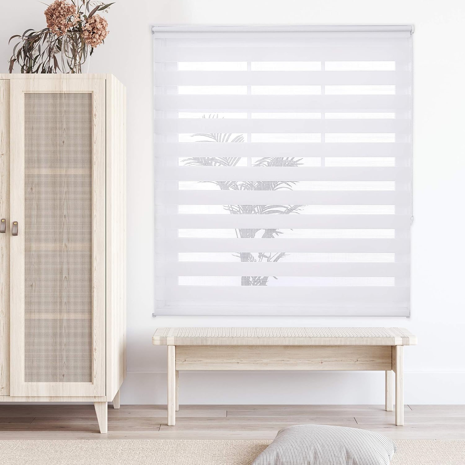 Amazon Deconovo ロールスクリーン 調光 ロールカーテン 遮光 チエーン式 取り付け簡単 調光ロールアップオシャレ 北欧 4色 幅60cm丈180cm ホワイト ロールスクリーン オンライン通販