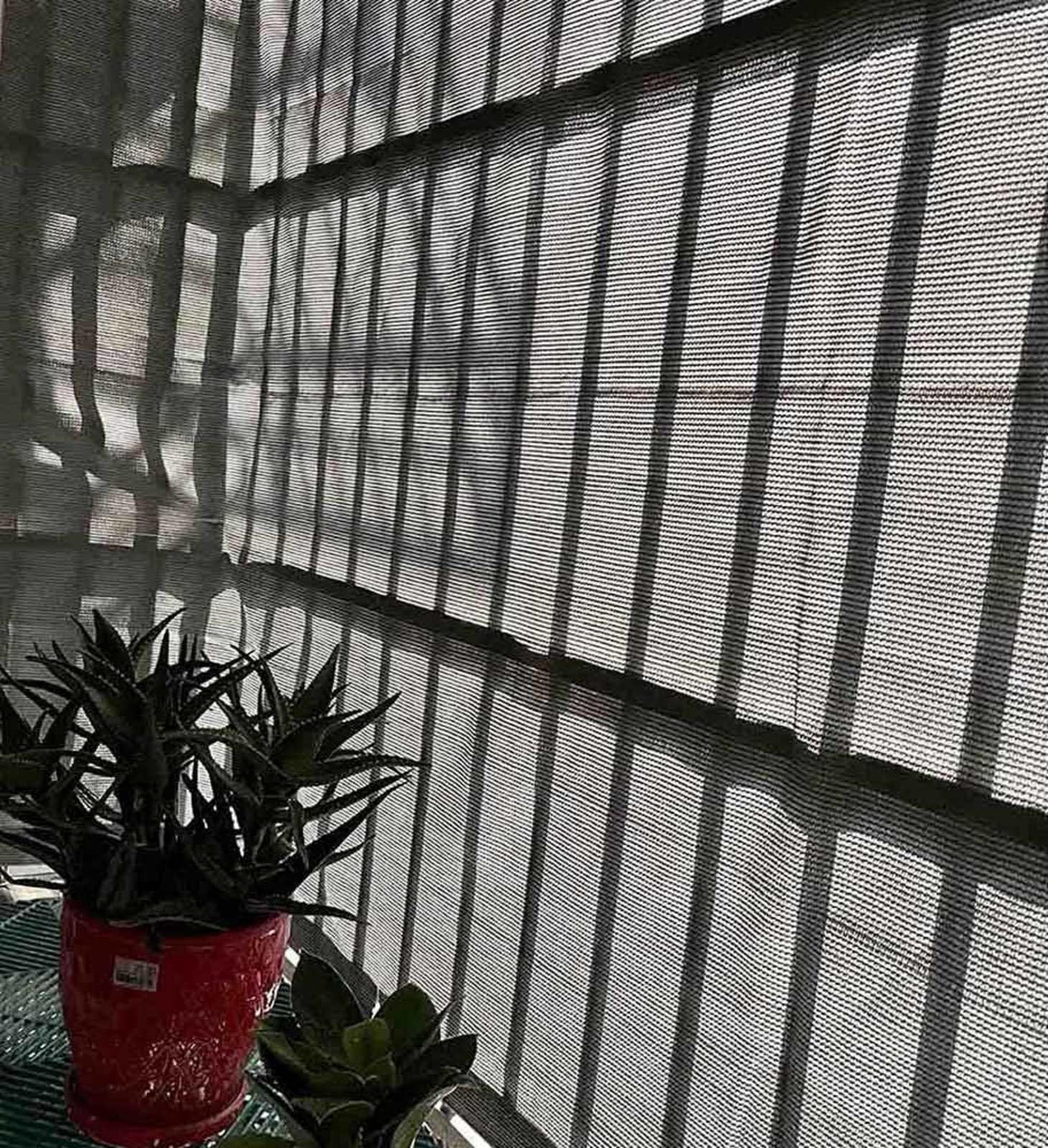 Czarny żagiel przeciwsłoneczny 4 x 5 m – 90% ochrona przed promieniowaniem UV, oddychająca tkanina, idealna na patio na zewnątrz, do ogrodu, balkonu, tarasu i dziedzińca – wzmocnij swoją aktywność na