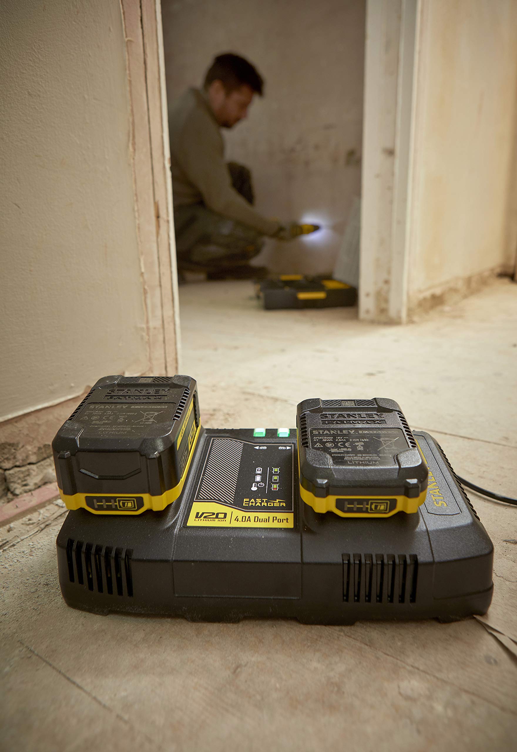 Stanley Caricabatterie Dual V20 Li-Ion 18V 4A, multicolore
