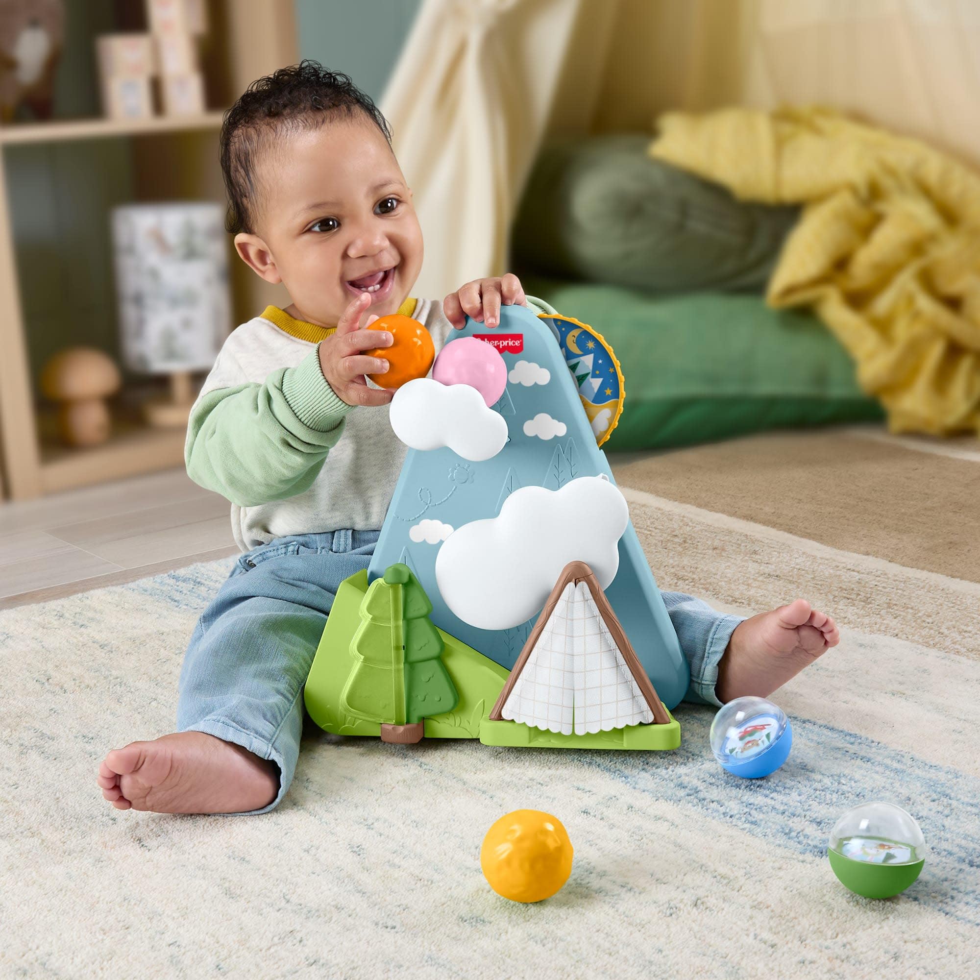Fisher-Price Leśni Przyjaciele Góra z piłeczkami, wrzucanie elementów i raczkowanie, aktywizująca zabawka rozwojowa dla niemowląt 9 mies.+, JLB88
