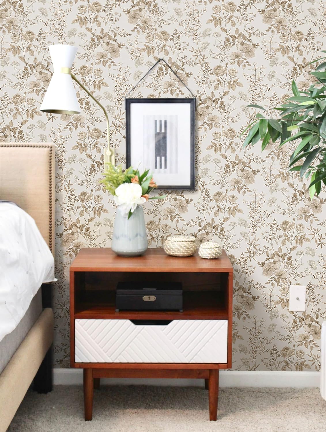 Erfoni 16.9" x118" Boho Floral Peel and Stick Wallpaper Beige Flower and Leaf Contact Paper Self Adhsive Removable Wallpaper Boho Botanical Wall Paper for Bedroom Cabinets Decor Vinyl Roll Waterproof