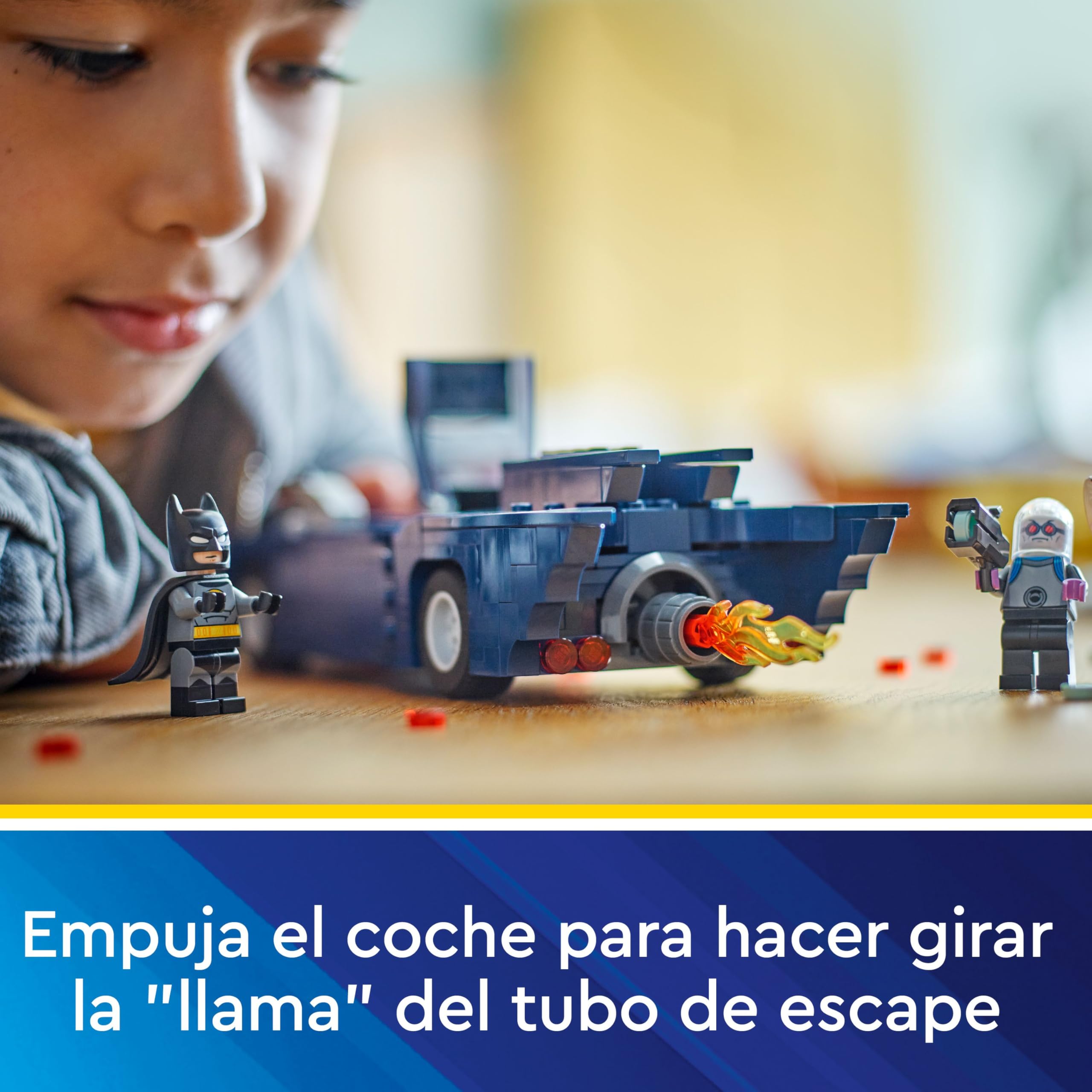 LEGO DC Batman Batman con Batmóvil vs. Harley Quinn y Mr. Freeze, Coche de Juguete de la Serie para Televisión y Minifiguras, Regalo para Niños y Niñas de 8 Años o Más 76274
