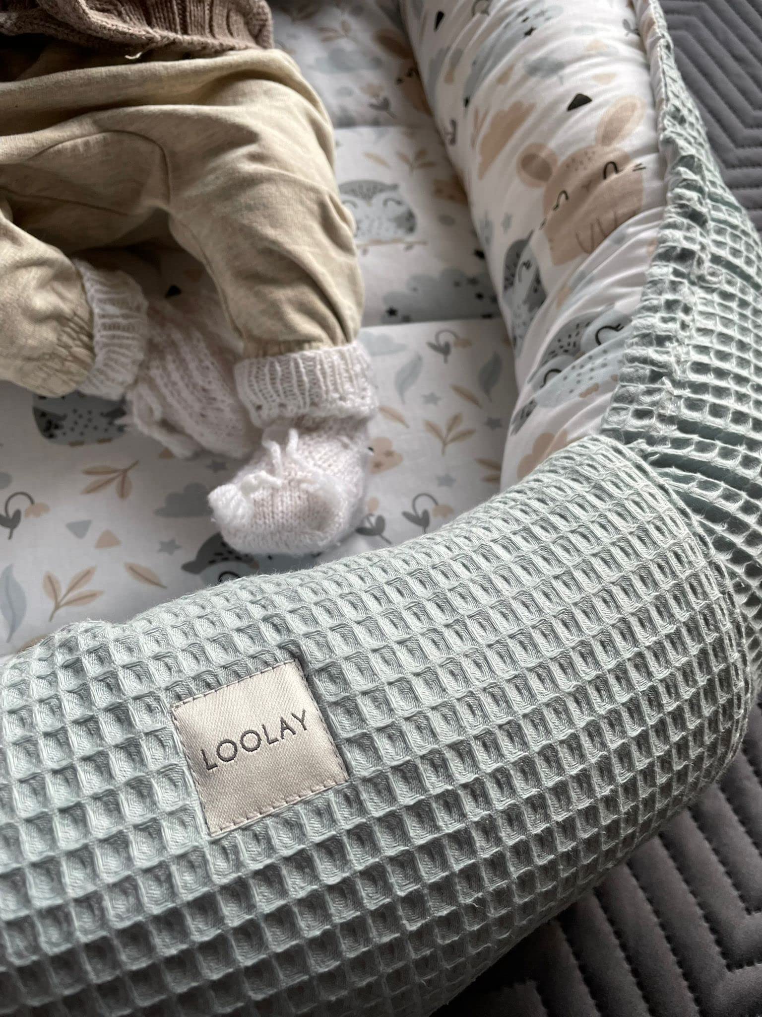 LOOLAY Babynest 85 cm x 60 cm - Baby nestchen aus Waffelpique Bio- Baumwolle -Babynestchen Neugeborene Handmade EU - Minze Waffelpique Hase Beige