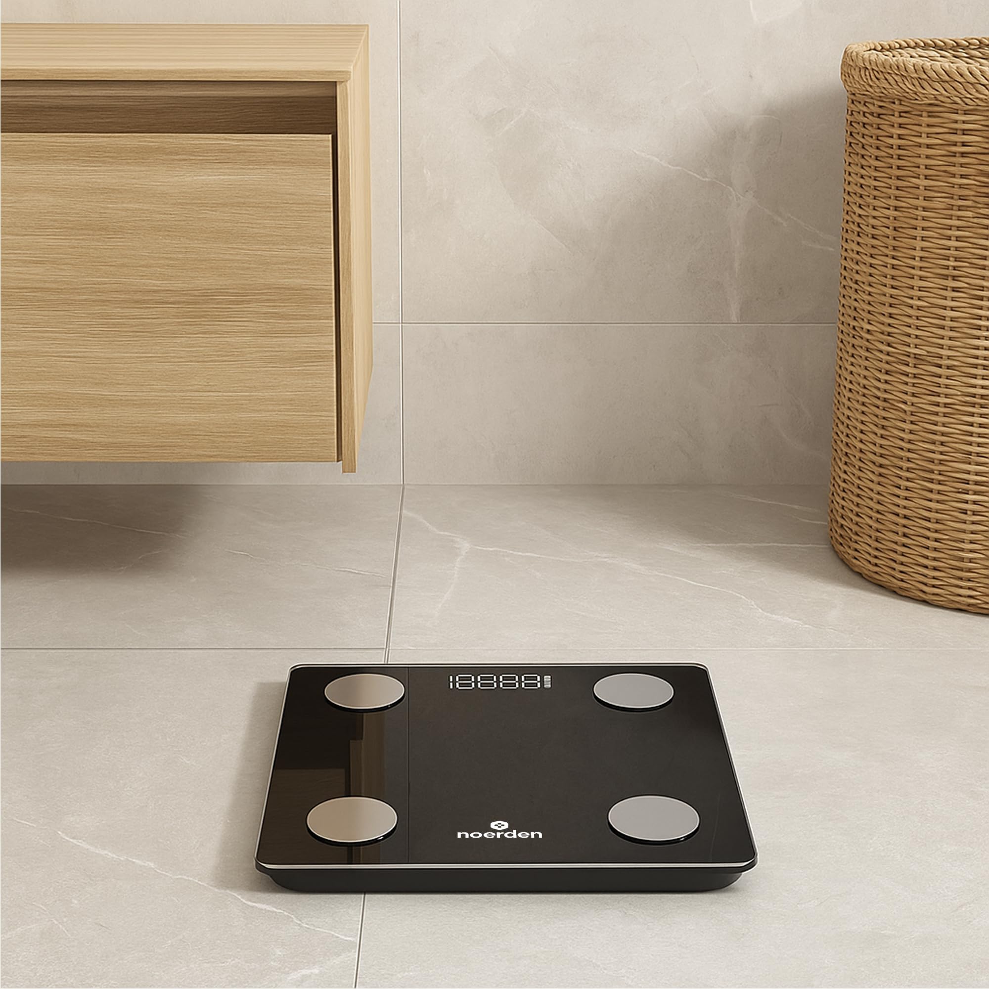 NOERDEN - Báscula Inteligente VITA - Báscula de Peso Corporal - Tecnología Step-On, Bluetooth, Pantalla LED y Vidrio Templado - Analiza 13 Métricas Corporales - Negro