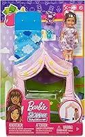 Vista 5 de Barbie Skipper Babysitters Inc. - Juego para dormir con muñeca pequeña, tienda de campaña y saco de dormir