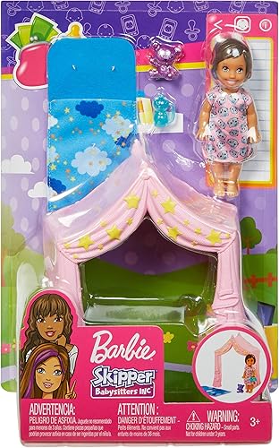 Miniatura 5 de Barbie Skipper Babysitters Inc. - Juego para dormir con muñeca pequeña, tienda de campaña y saco de dormir