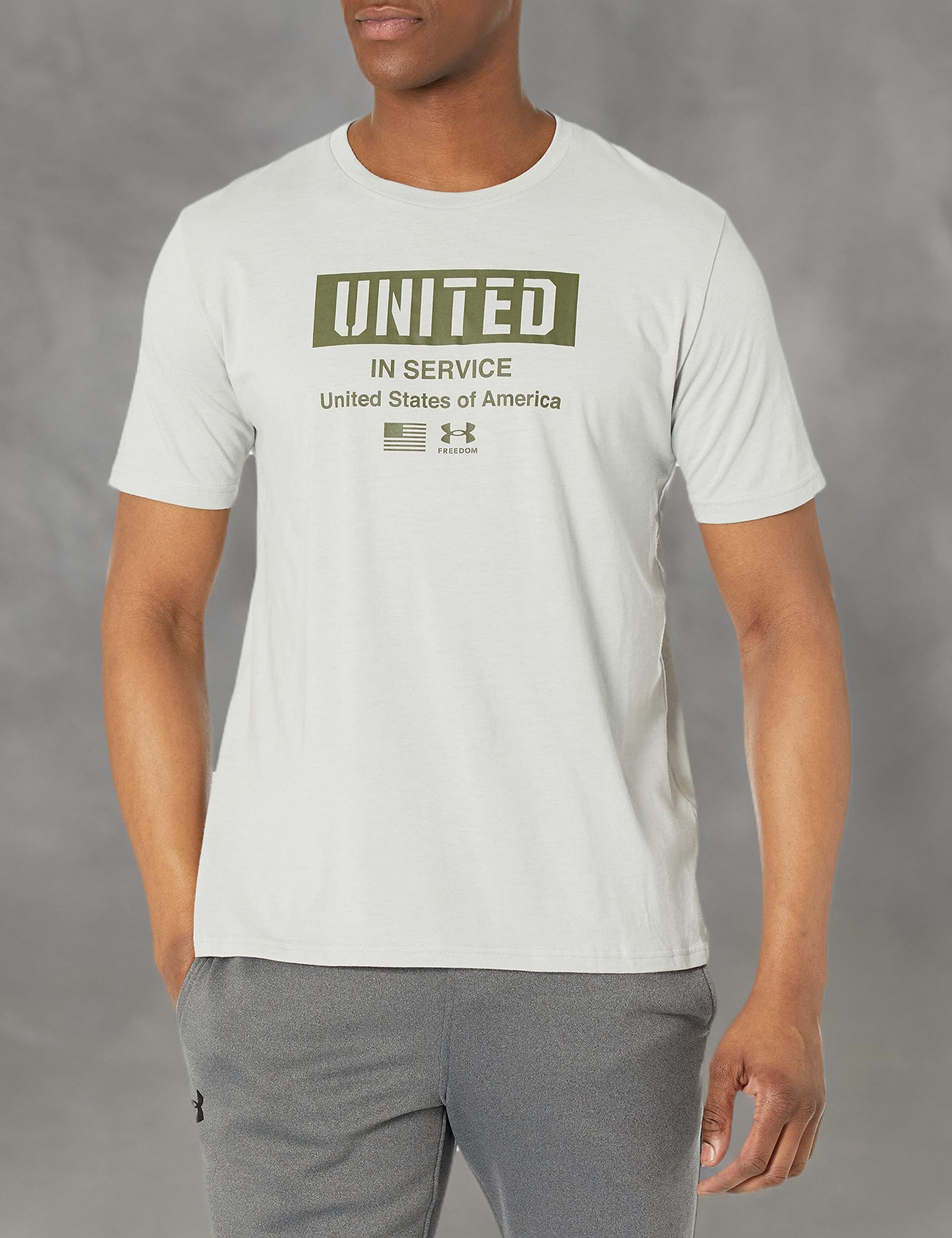 Under Armour Męska koszulka z krótkim rękawem Freedom Graphic, (011) Mod Gray Medium Heather/Marine Od Green, XXL