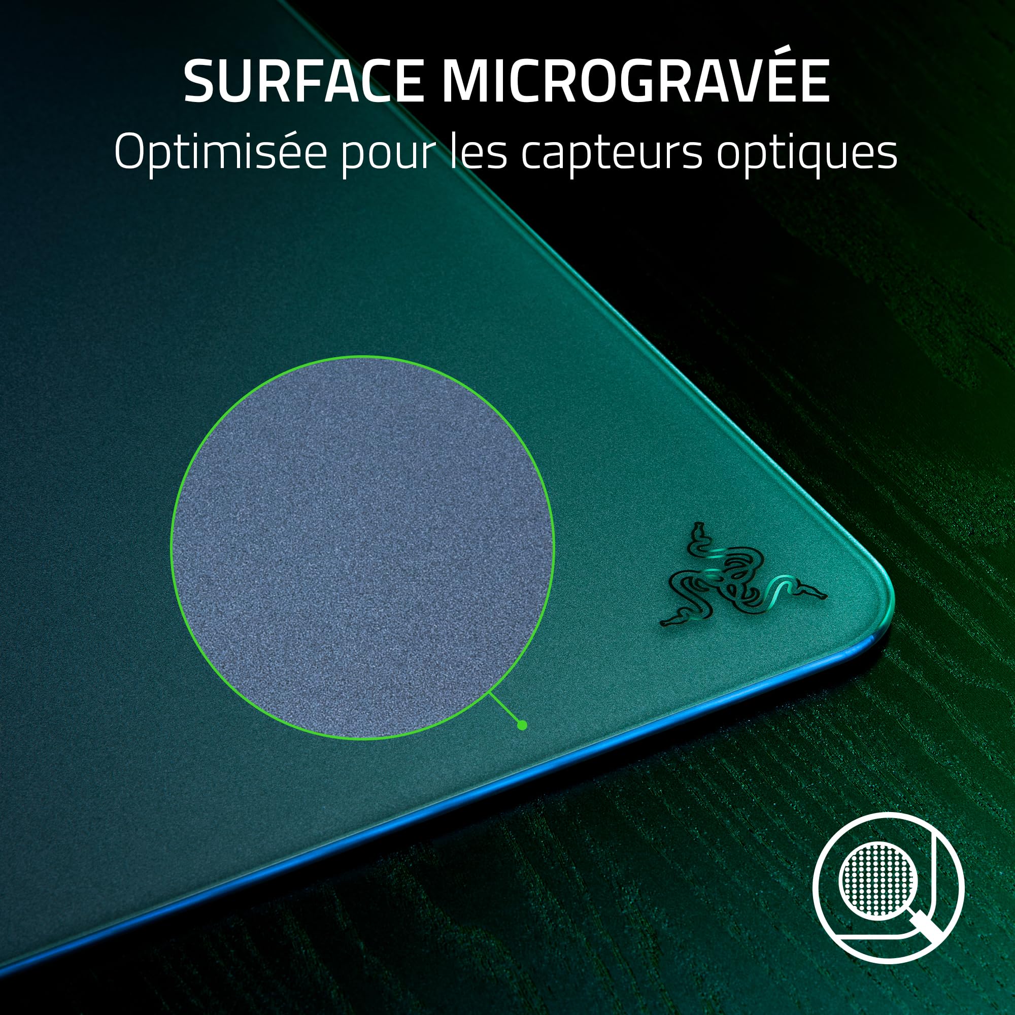 Razer Atlas - Tapis de Souris en Verre (Verre trempé de Qualité Supérieure, Surface Ultra Lisse & Micro-découpée, Résistant à la Saleté et aux Rayures, Mouvements Silencieux, Base Antidérapante) Noir