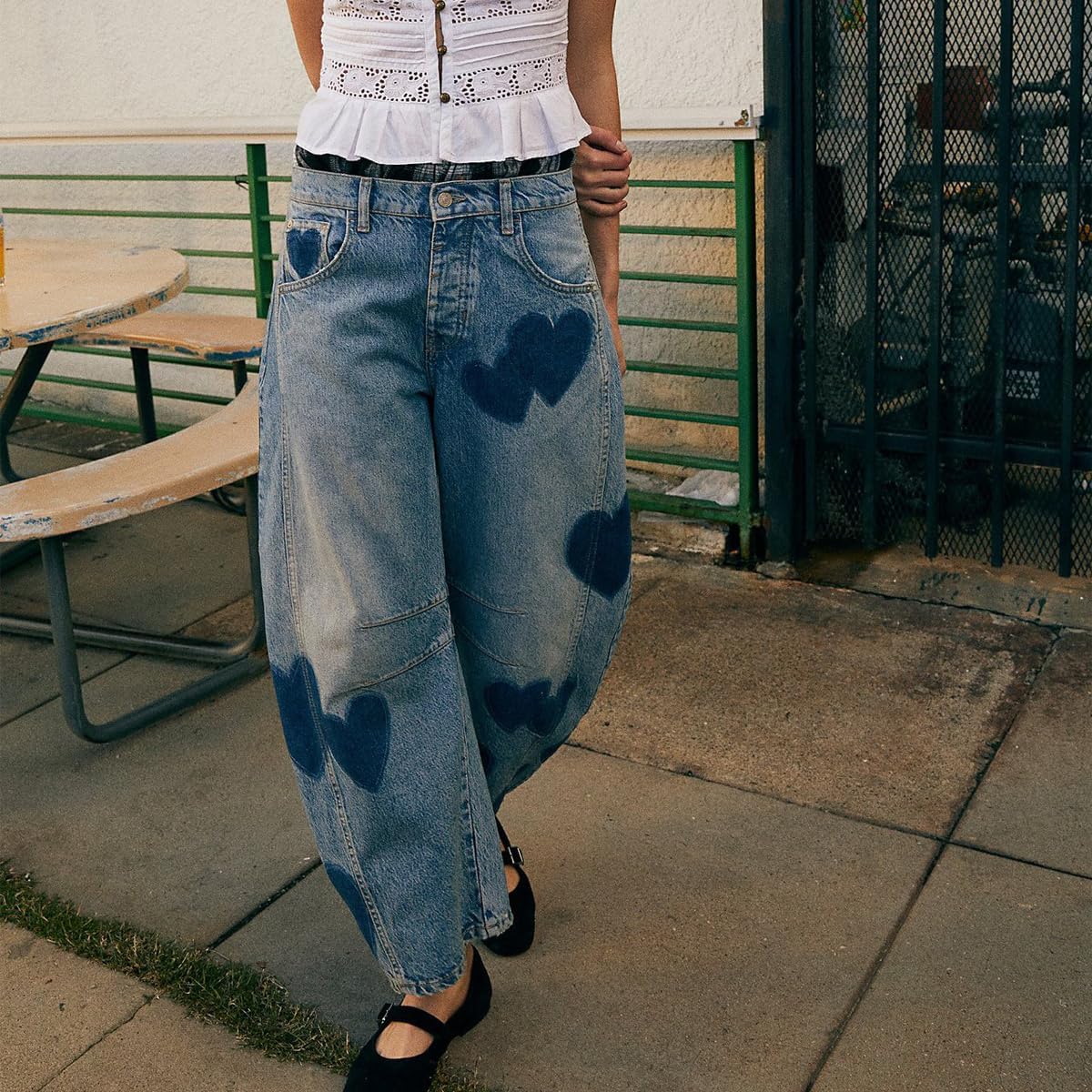 Gothic style jeans for women, Y2K retro washed with love, star contrasting printed jeans