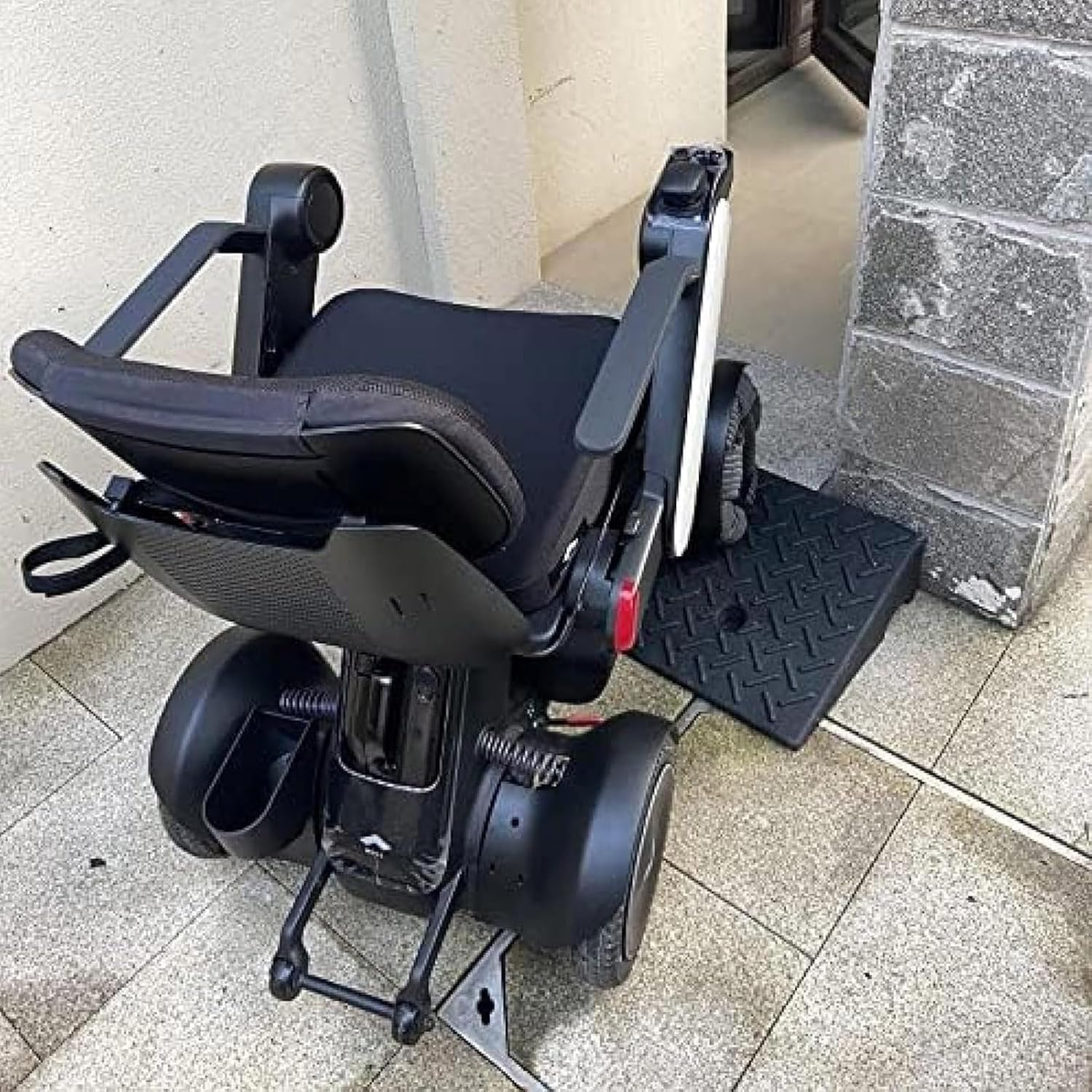Rampy antypoślizgowe Rampa progowa gumowa, rampa samochodowa, chodnik magazynowy, rampa załadunkowa dla wózków inwalidzkich(100 * 35 * 15cm)