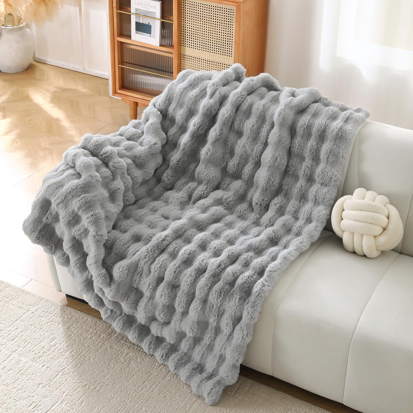 DREAMLANDING Faux Rabbit Fur Luxury Plush Sherpa Throw Blanket Reversible Fuzzy Warm Cozy Fluffy Fur Blanket for Bed Sofa Couch Home Decor (Light Grey