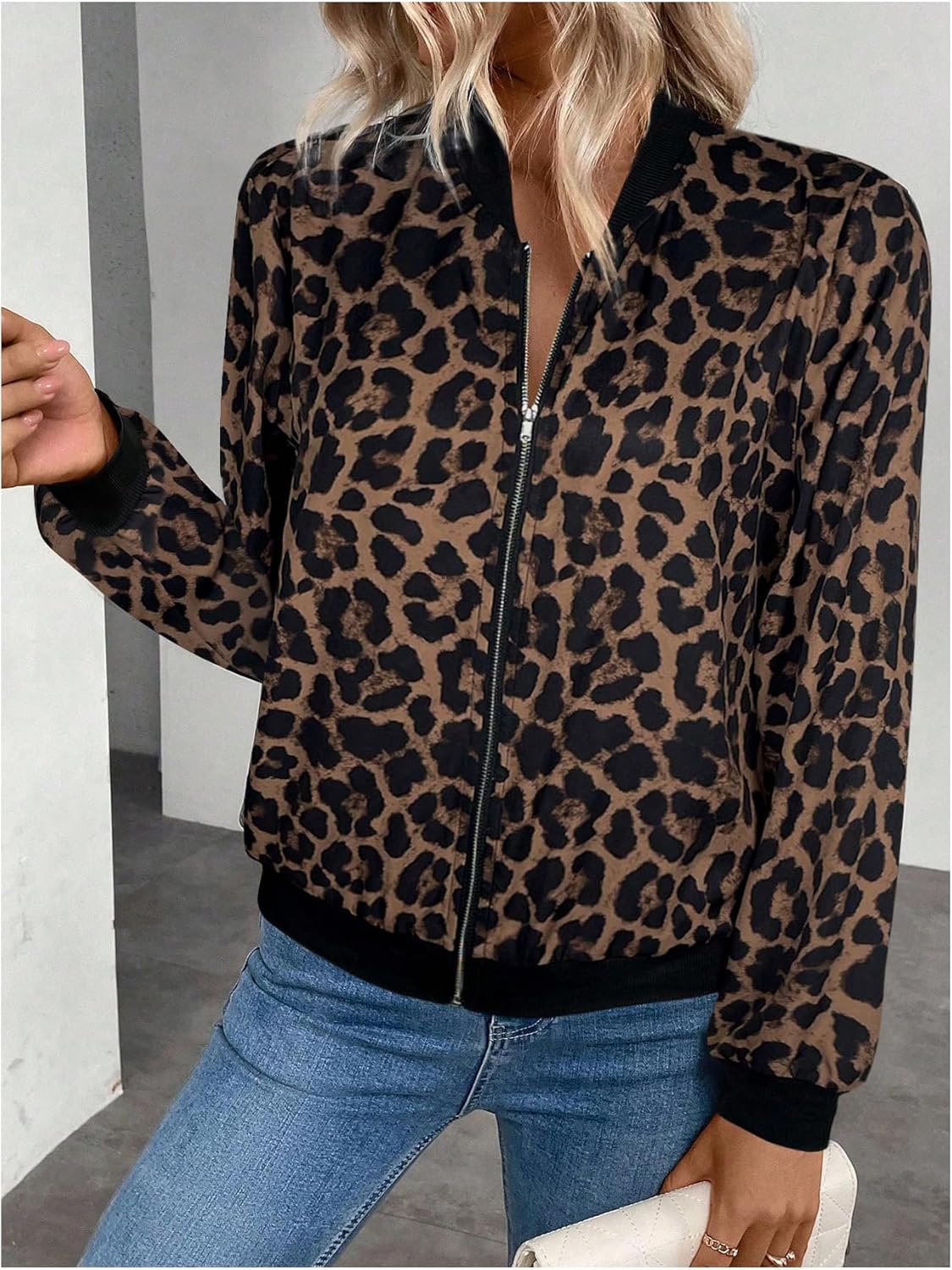OYOANGLE Women's Cheetah Print Zip Up Jacket Long Sleeve Casual Lightweight Bomber Jackets Outerwear - Image 2