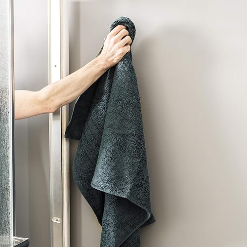 Miniatura 8 de JS Jackson Supplies Kit de 4 piezas de accesorios de baño cuadrado suave  Incluye barra de toalla de 18.0 in, soporte de papel higiénico y ganchos