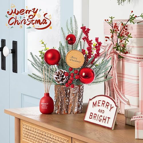 Miniatura 7 de Paquete de 2 pequeños árboles de Navidad, 13.8 pulgadas de alto, mini decoraciones de árbol de Navidad con adornos de piña, bayas de cono de pino