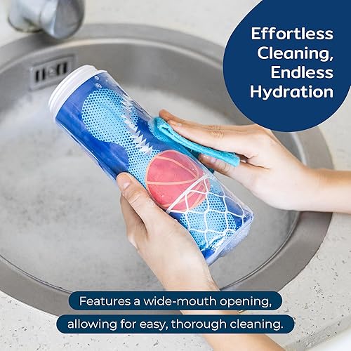 Miniatura 4 de BOZ Champion - Botella de agua exprimible con temática de fútbol de 22 onzas (22.0 fl oz)  Spray refrescante de niebla, diseño aislado resistente, a