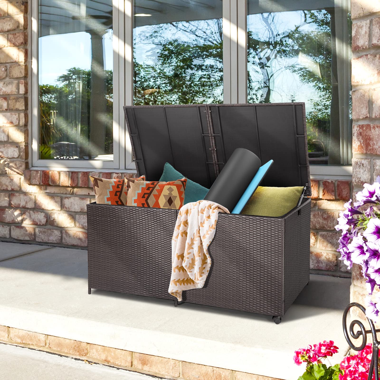 GIANTEX Contenitore per cuscini in rattan, 662 litri, con coperchio, con 2 ruote e manici, resistente alle intemperie, con tasca interna, con molla a gas, 150 x 77 x 72 cm