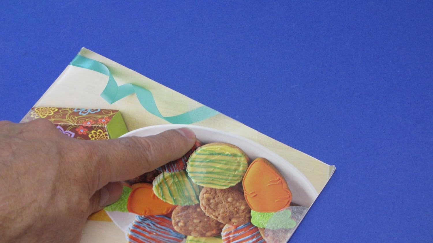 Wafer Tab Seal Label Dispenser