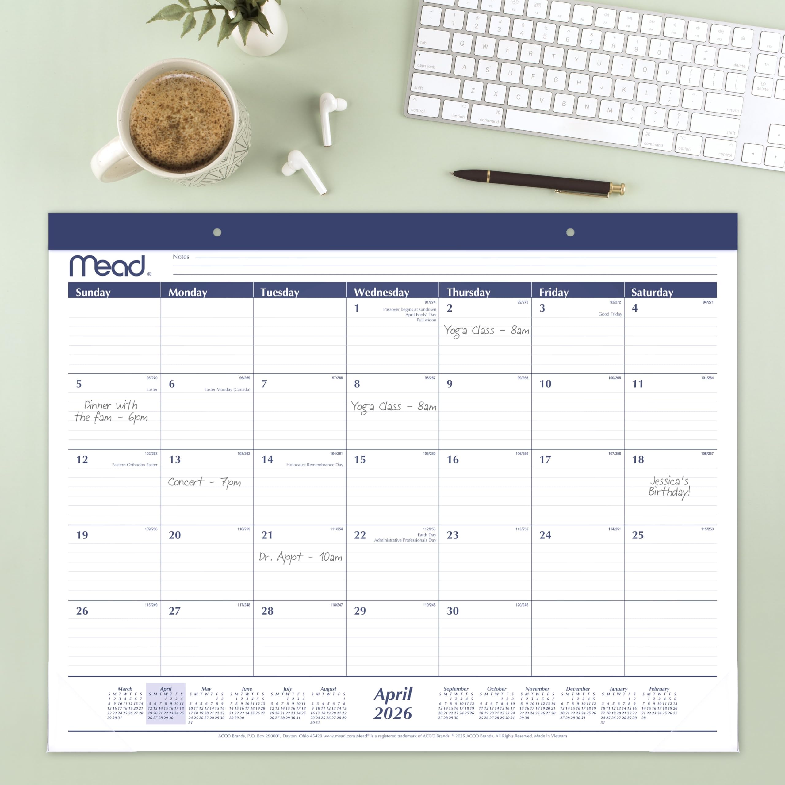 Mead Tischkalender 2026–2027 Planungsblock, akademischer 15 Monate April-Juni, monatlich, 54 x 43 cm, Standard, linierter Tagesblock, Basic (CAM92020)