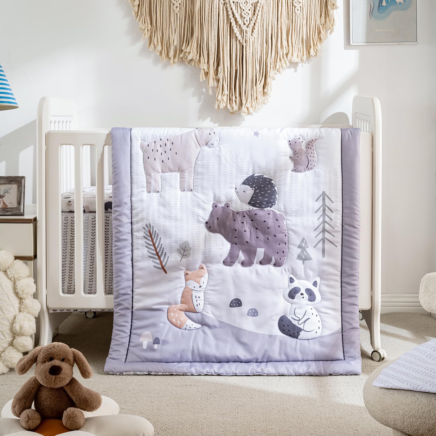 Crib Bedding Set: 4 Pieces with Comforter, 2 Fitted Sheets & Crib Skirt