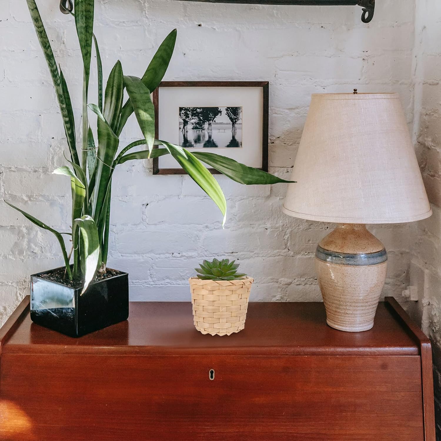 Ipetboom 10pcs Small Woven Baskets Desktop Small Flower Pot Wicker Basket Succulent Planters Pencil Holder Portable Wicker Desk Organizer for Desktop Storage Garden Decor, 7.5x7.5x6cm