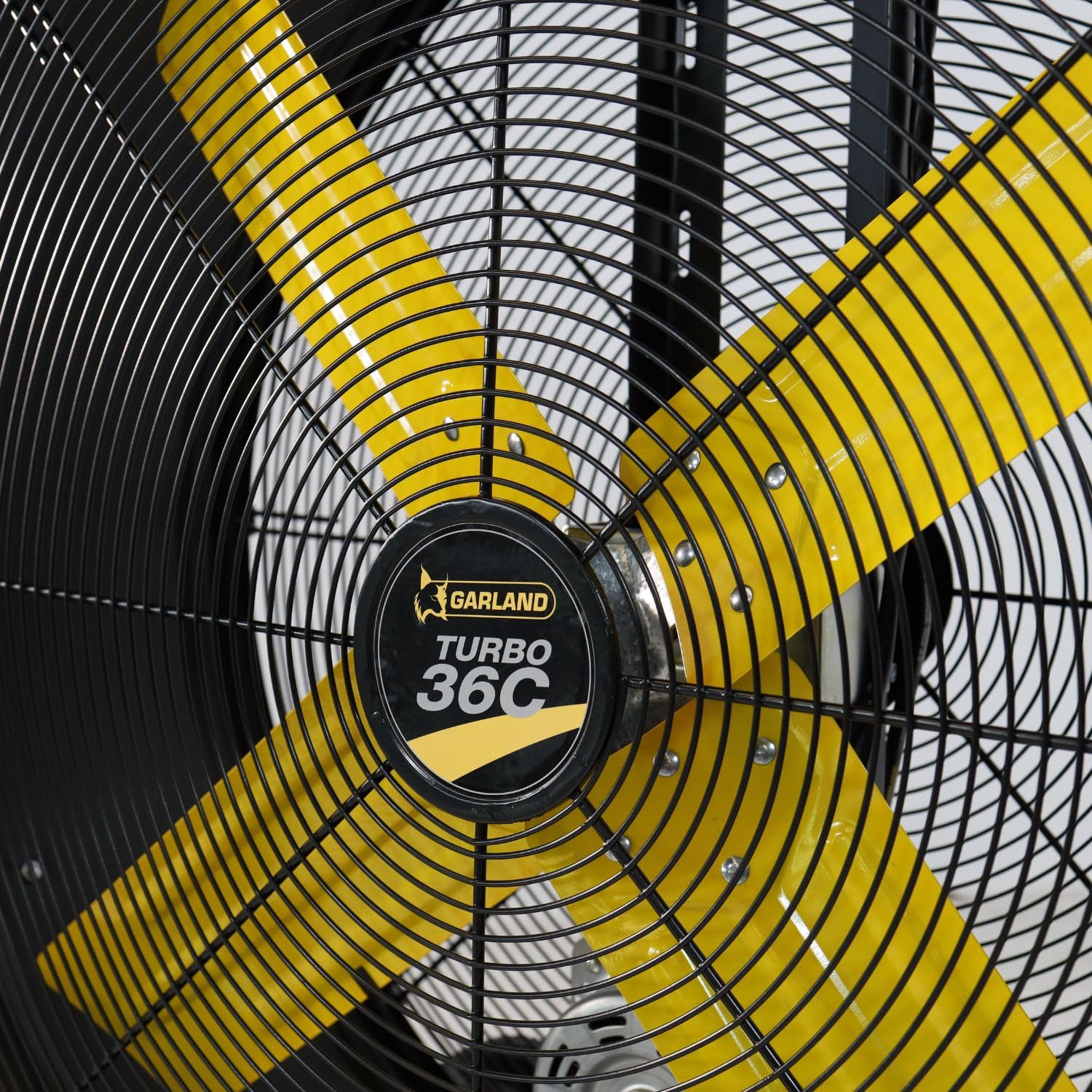 Garland TURBO 36C-V23 - Ventilador industrial de suelo 490W, 336 m³/min, 91 cm, transmisión por correa, con ruedas