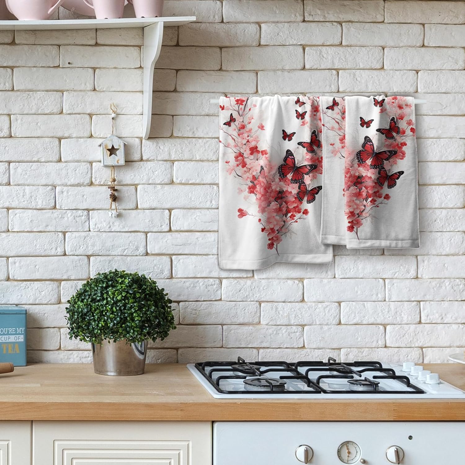 Giwawa Red Floral Butterfly Hand Towel - Butterflies Kitchen Towel Set of 2 Spring Summer Wild Flowers Dish Towel Set for Bathroom Hotel Gym and Spa