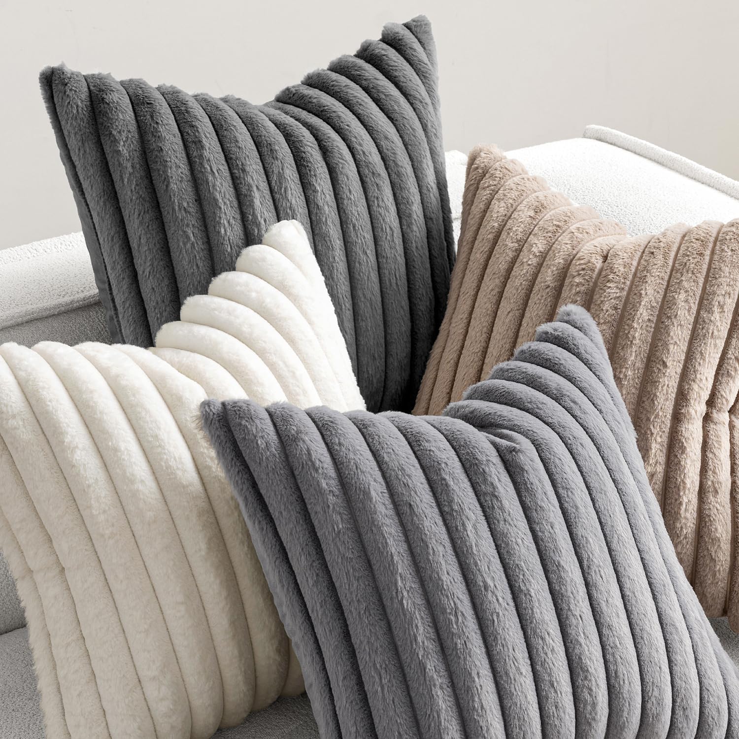 MIULEE Plüsch Kissenbezug 40x40 kuschelkissen flauschig kuschel Kissen Kissenbezüge Fell Sofakissen Dekokissen 4er Set Kissenhülle Kunstpelz Weich Waschbar Deko für Couch Serie Graubraune