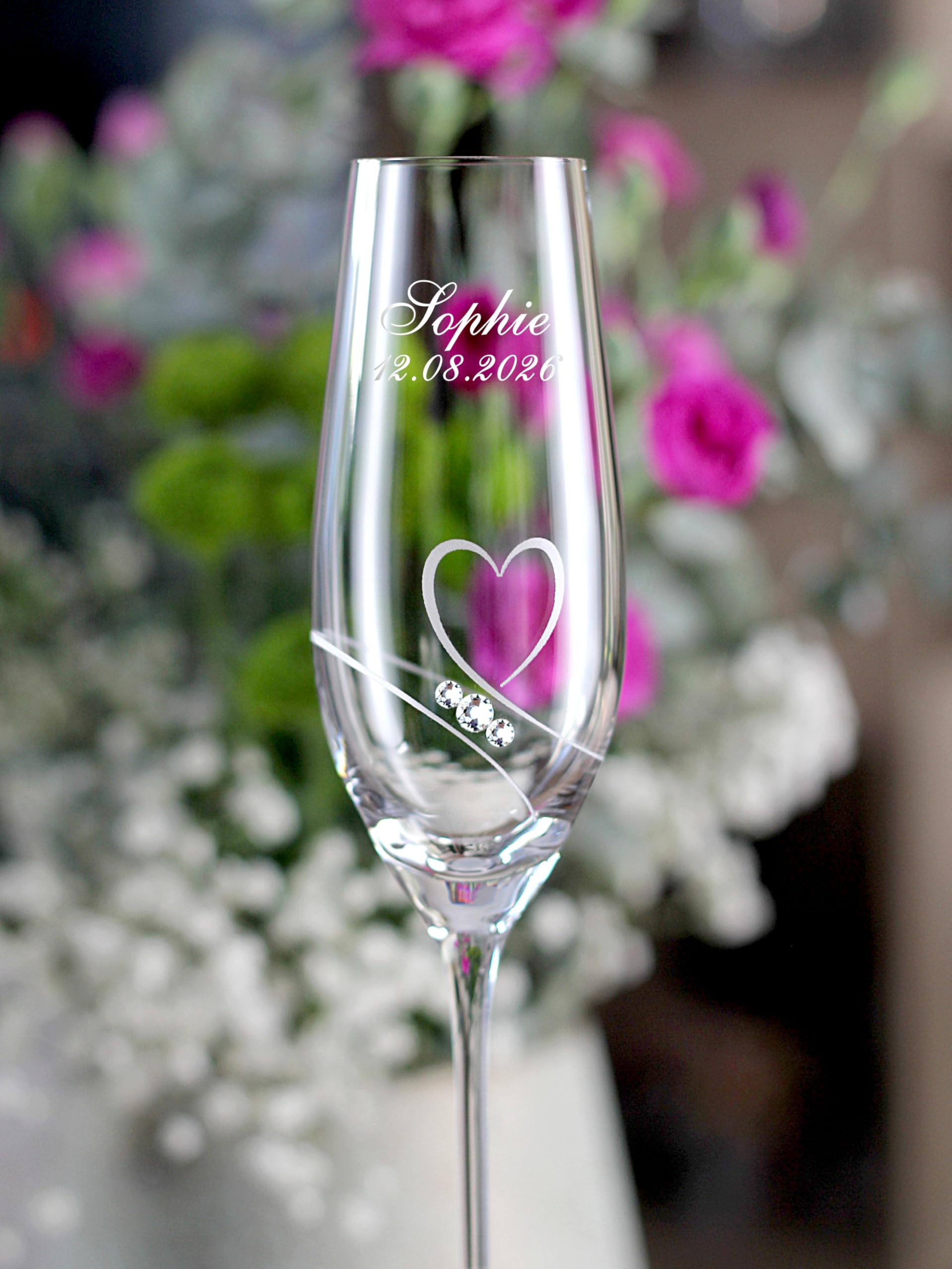Essence of Love Sektgläser mit Gravur - Personalisierte Sektgläser, Personalisierte Hochzeitsgeschenke für Brautpaar, Modernes Champagner Gläser Set mit Namens & Datumsgravur - 2er Set, 210 ml